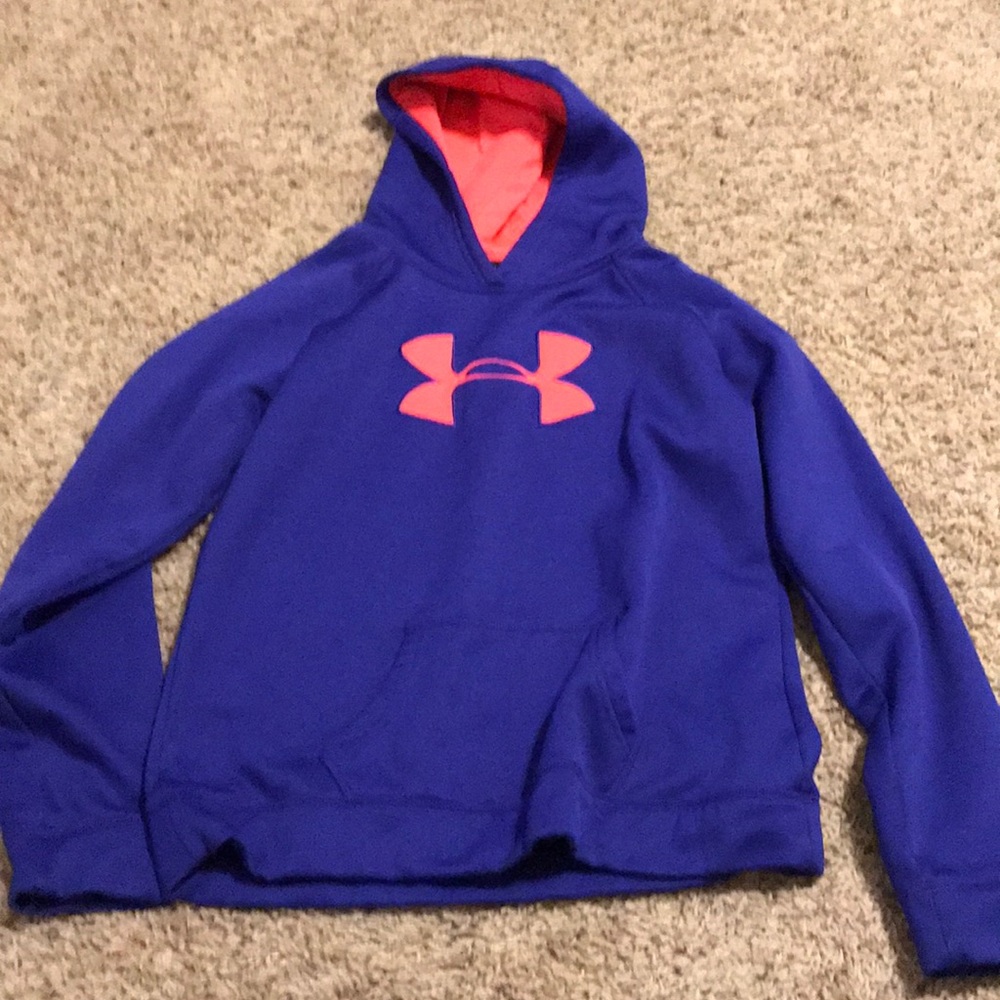 Kids, barely worn Under Armor hoodie size XL